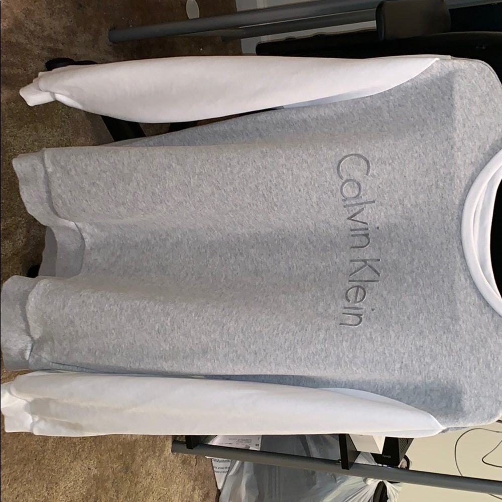 Calvin Klein men’s sweatshirt size M never worn